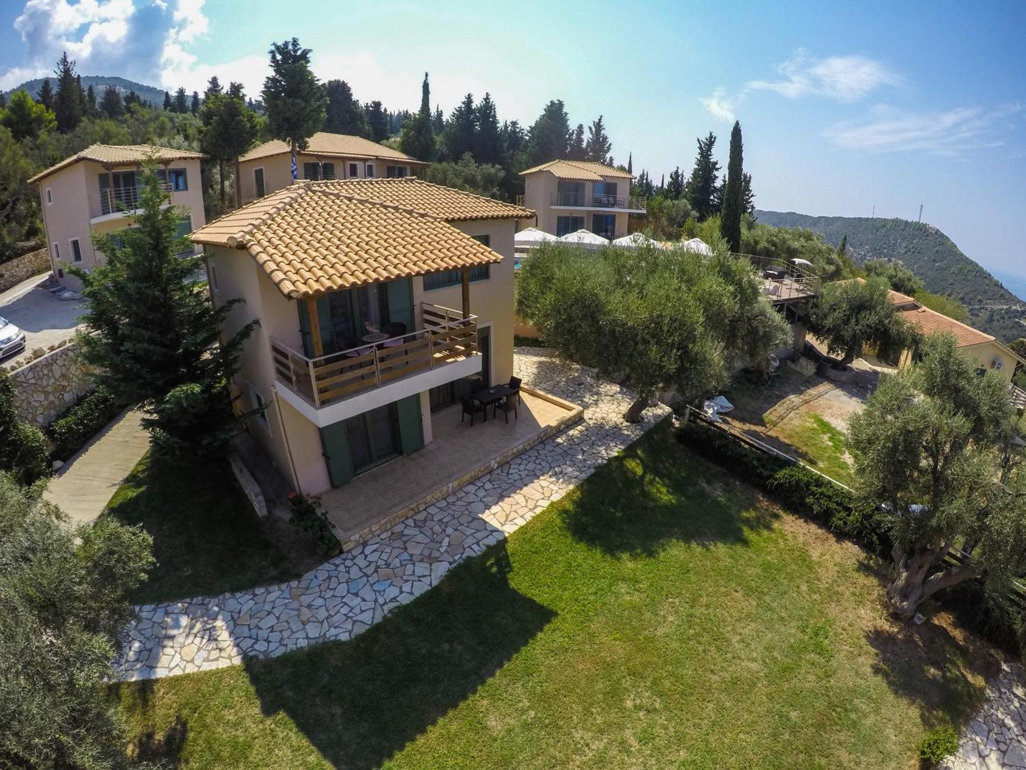 Eltheo Villas Agios Nikitas Exterior photo